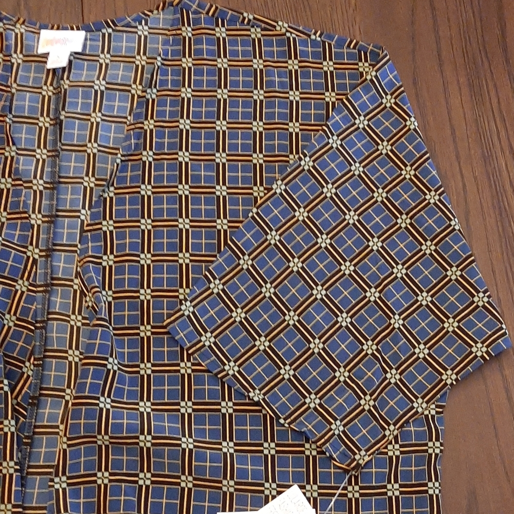 LuLaRoe Lindsay Kimono